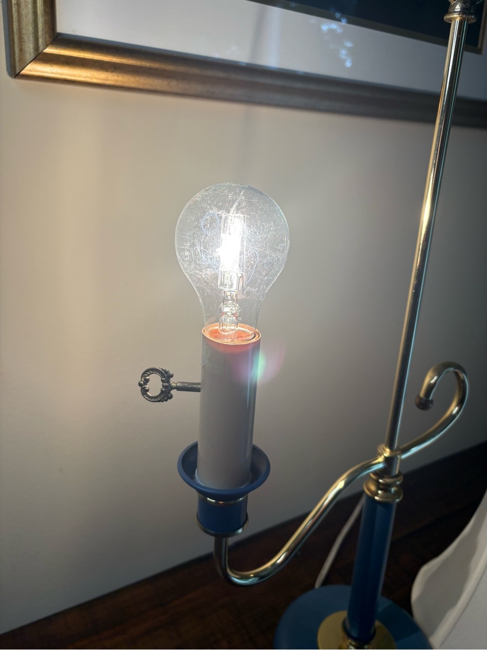 Vintage Style Bouillotte Lamp - Picture 5 of 10